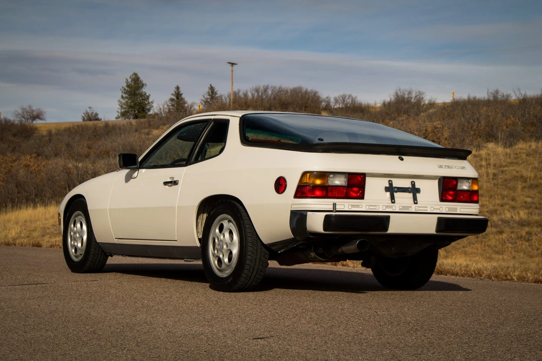 1987 Porsche 924 S - Image 18 of 31