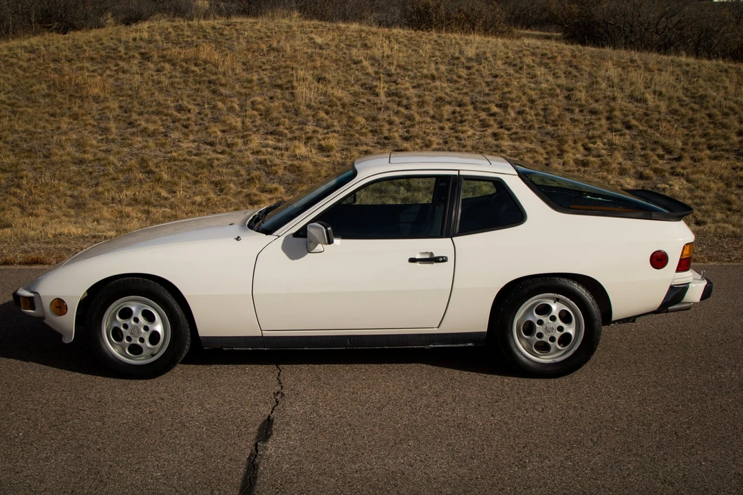 1987 Porsche 924 S - Image 14 of 31
