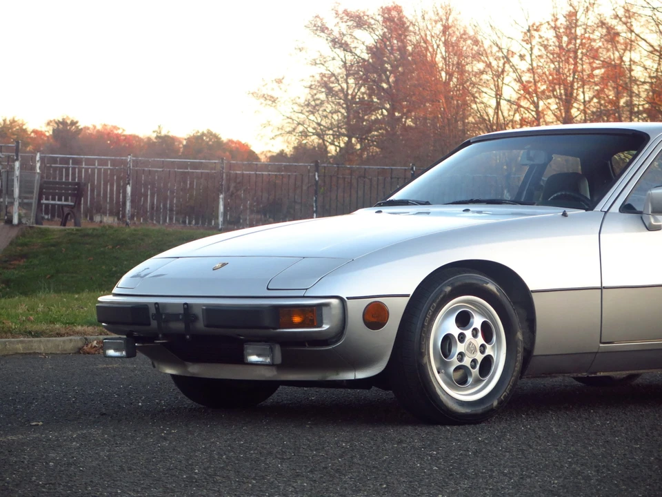 1987 Porsche 924 S - Image 23 of 31