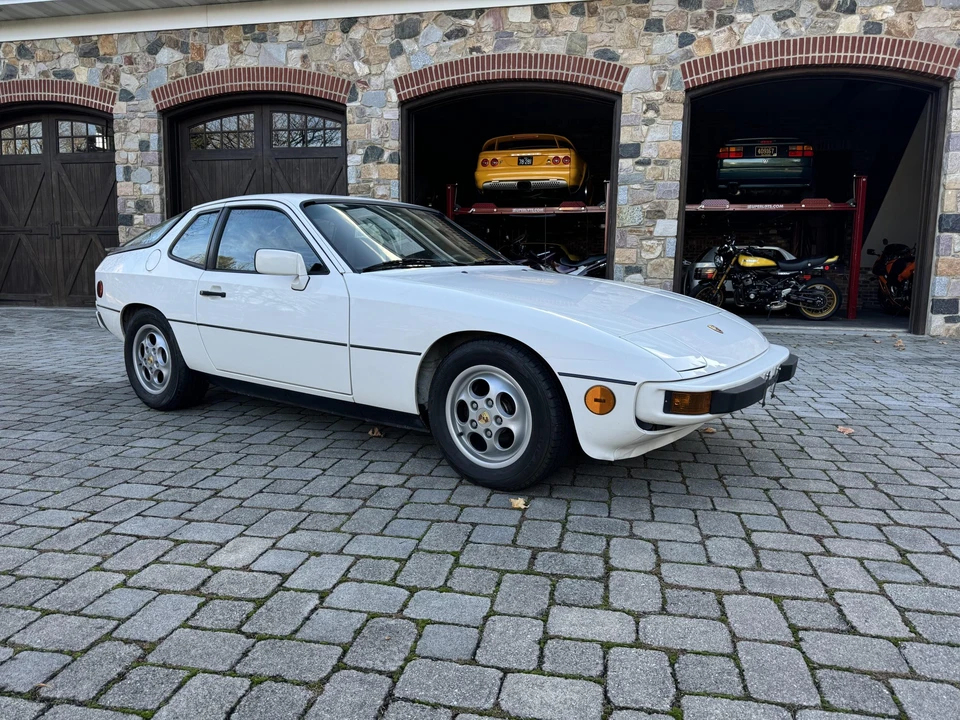 1987 Porsche 924 S - Image 26 of 31