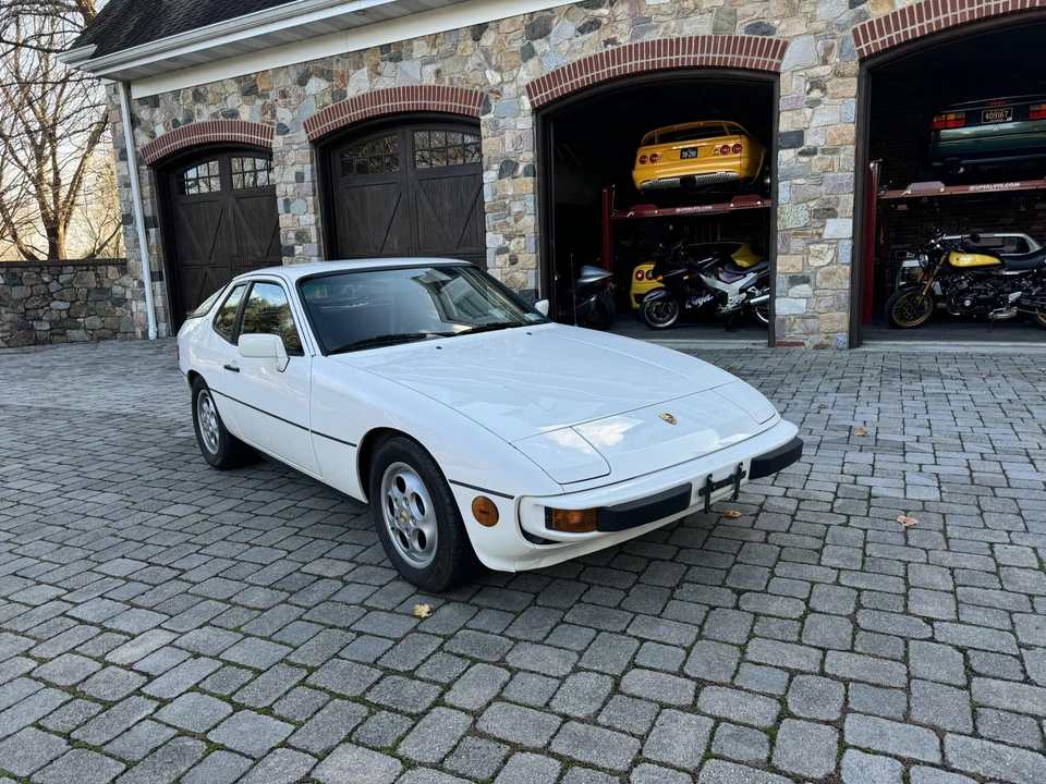 1987 Porsche 924 S - Image 27 of 31