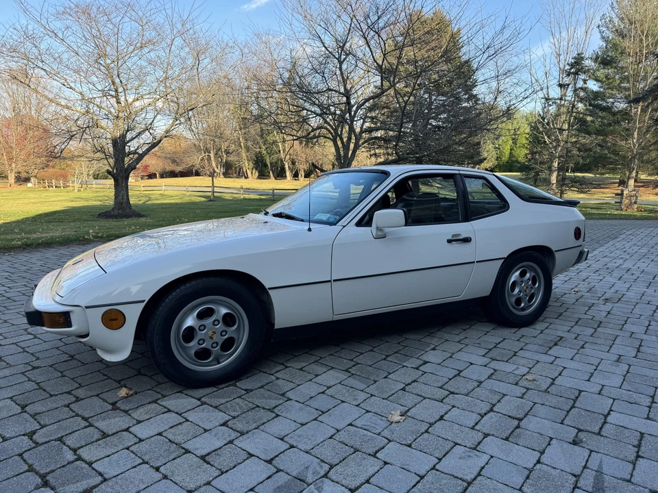 1987 Porsche 924 S - Image 19 of 31