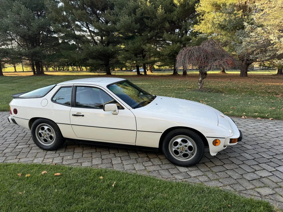 1987 Porsche 924 S - Image 25 of 31