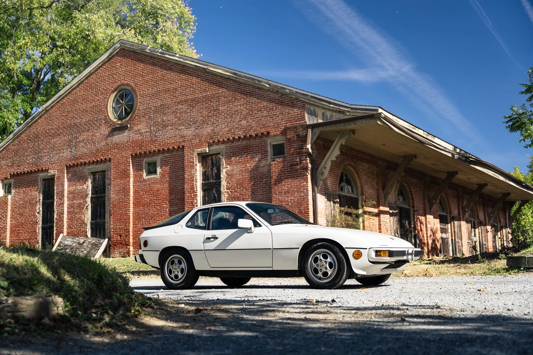 1987 Porsche 924 S - Image 15 of 31