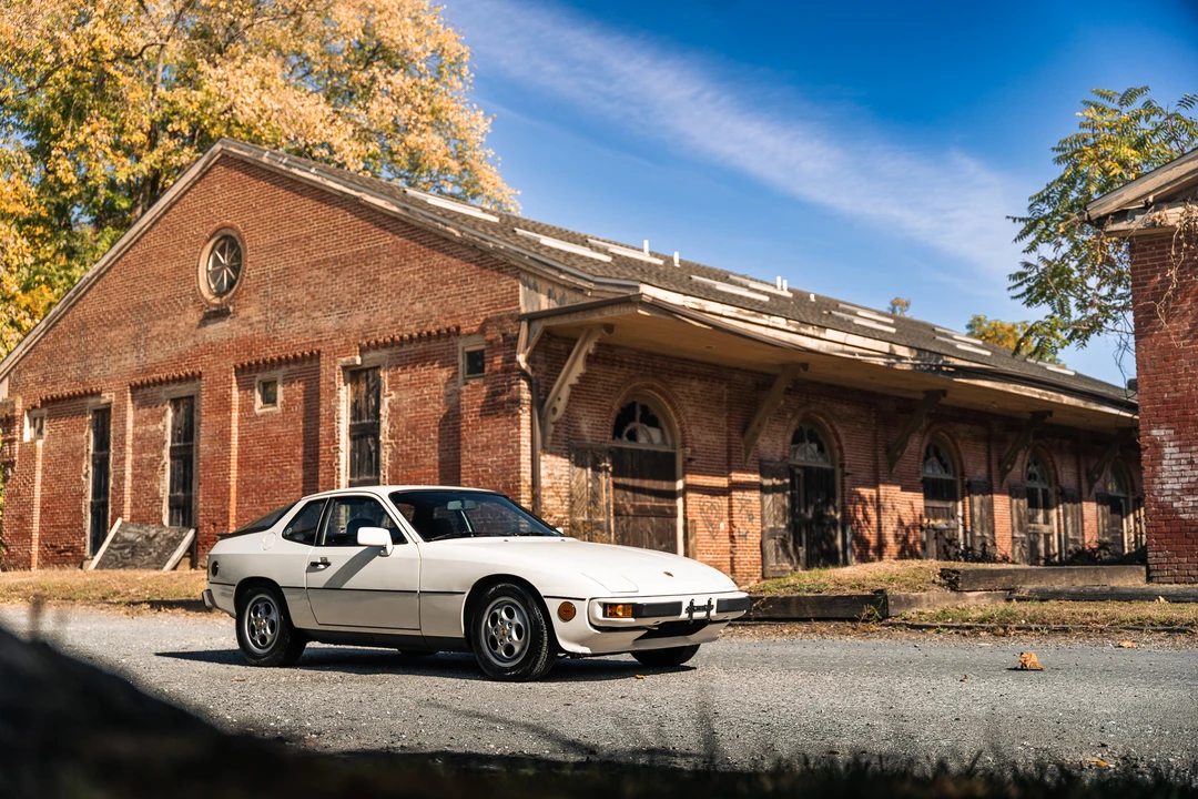 1987 Porsche 924 S - Image 17 of 31