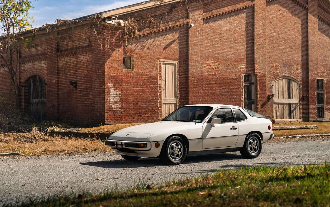 1987 Porsche 924 S - Image 2 of 31