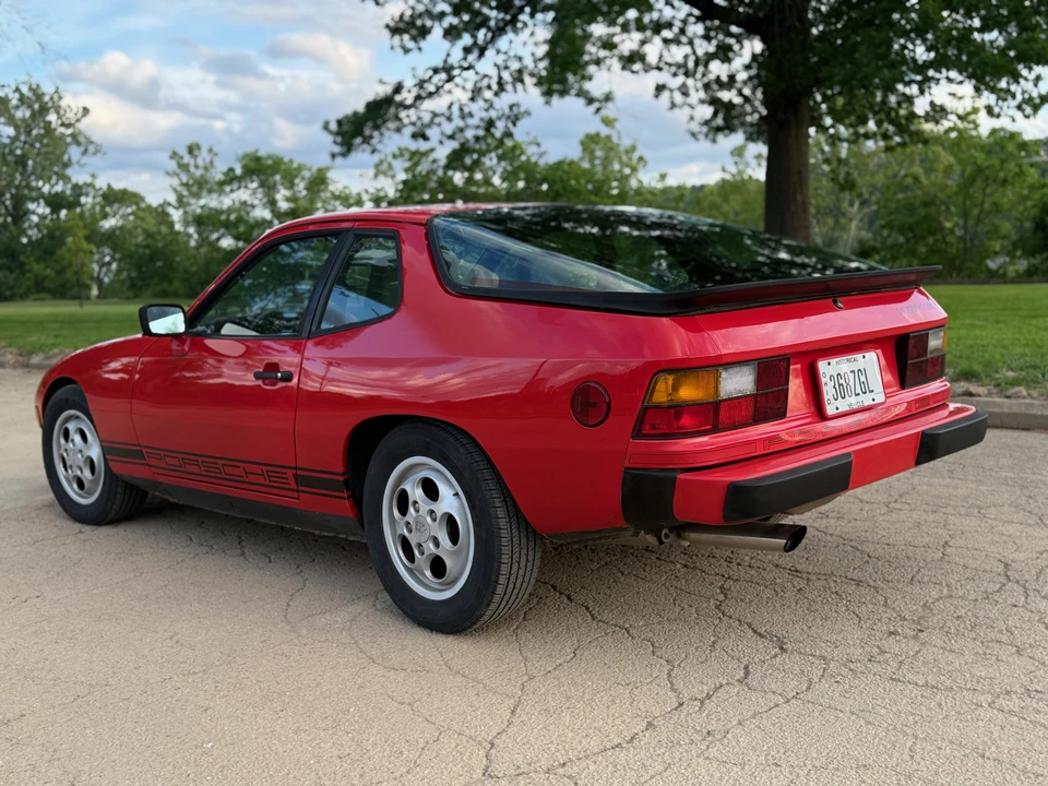 1987 Porsche 924 S - Image 22 of 31
