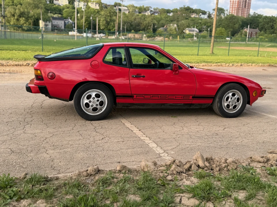 1987 Porsche 924 S - Image 29 of 31