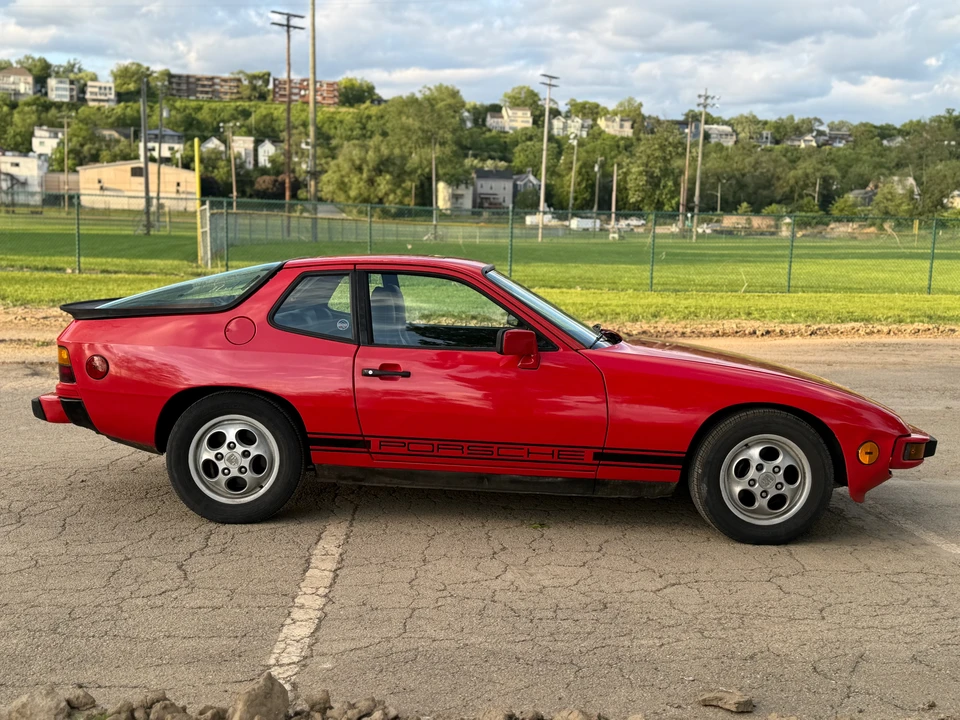 1987 Porsche 924 S - Image 30 of 31