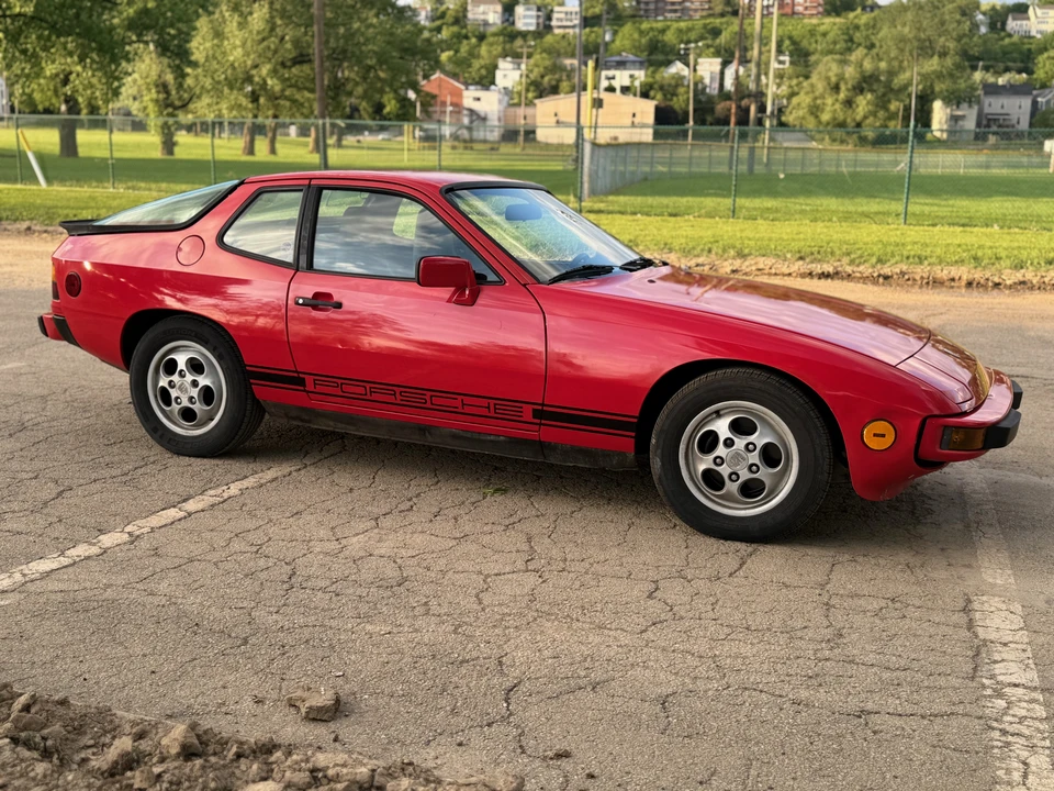 1987 Porsche 924 S - Image 2 of 31