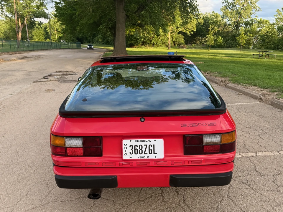 1987 Porsche 924 S - Image 25 of 31
