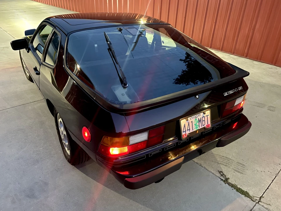 1987 Porsche 924 S - Image 10 of 31