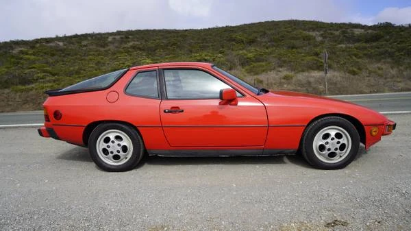 1987 Porsche 924 S - Image 9 of 21