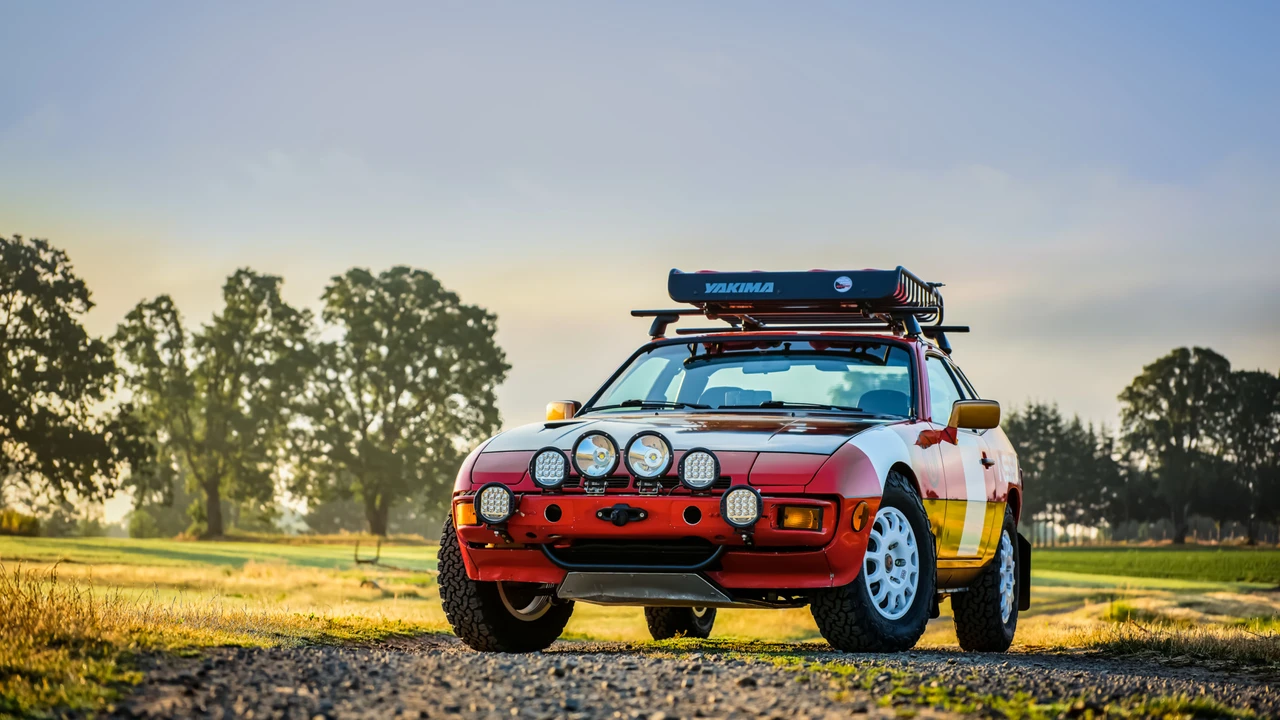 1987 Porsche 924 S - Image 2 of 31