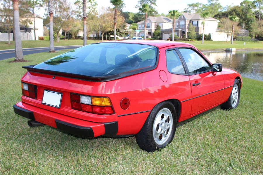 1987 Porsche 924 S - Image 2 of 6