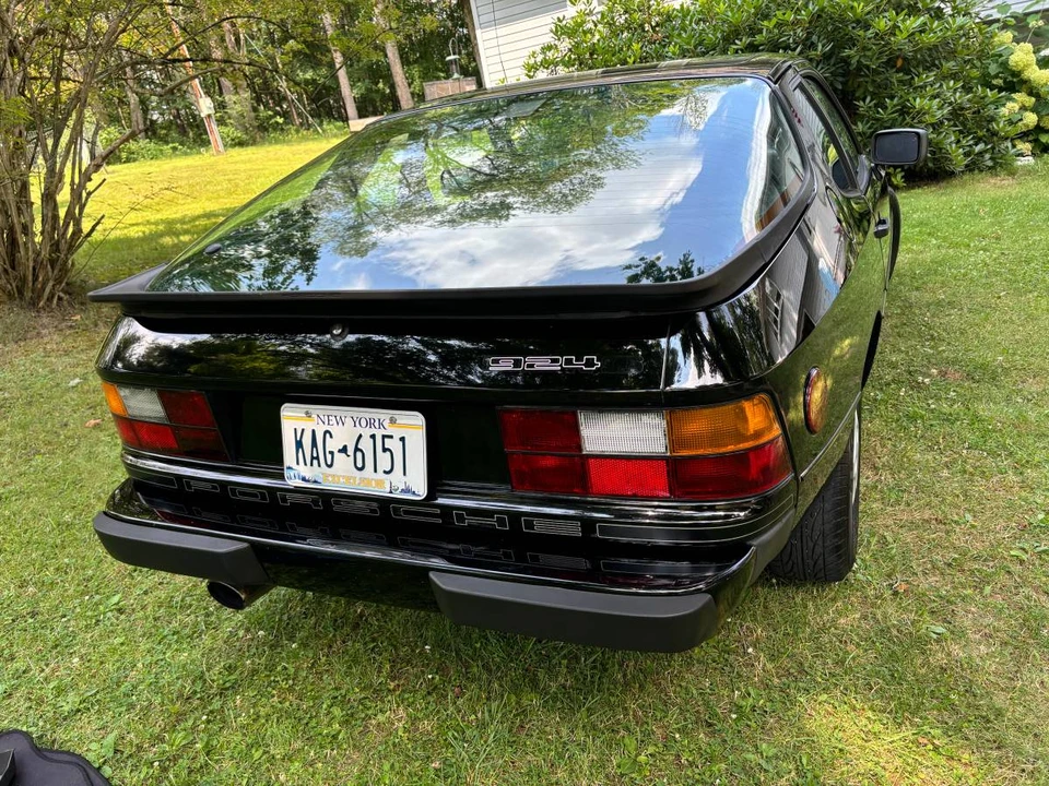 1987 Porsche 924 S - Image 9 of 11