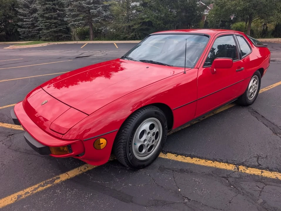 1987 Porsche 924 S - Image 2 of 13