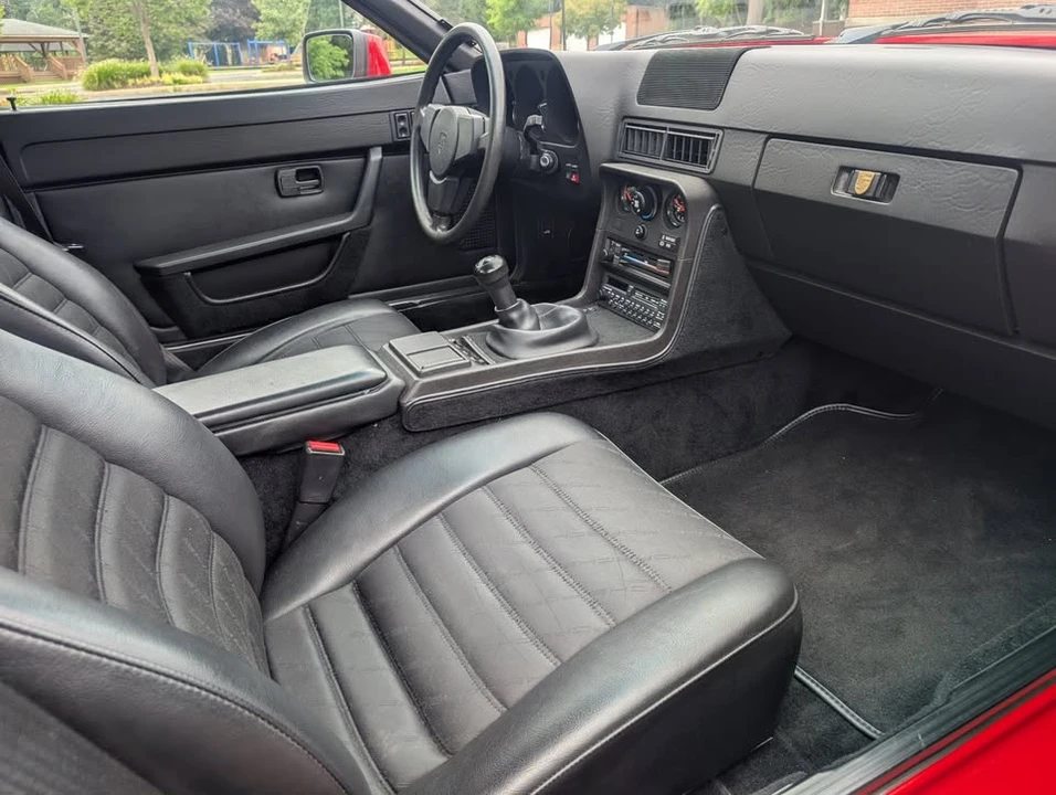 1987 Porsche 924 S - Image 11 of 13