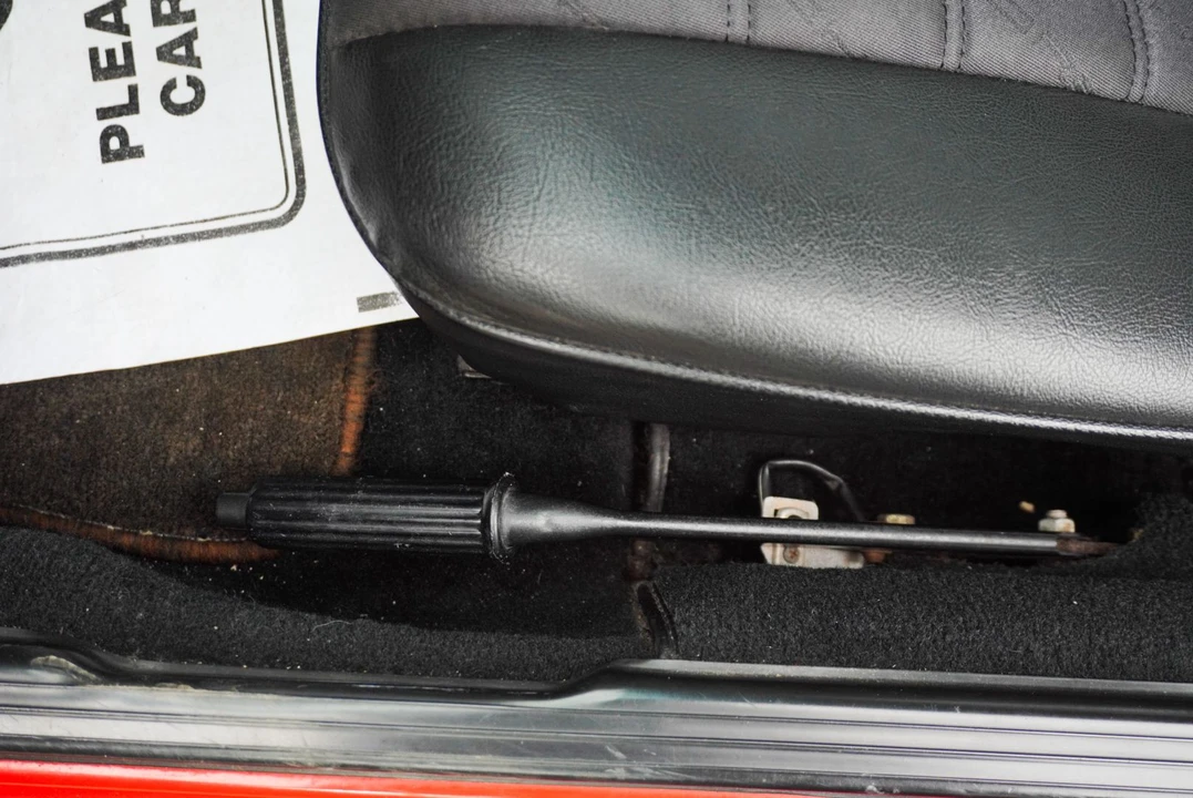 1987 Porsche 924 S - Image 30 of 31
