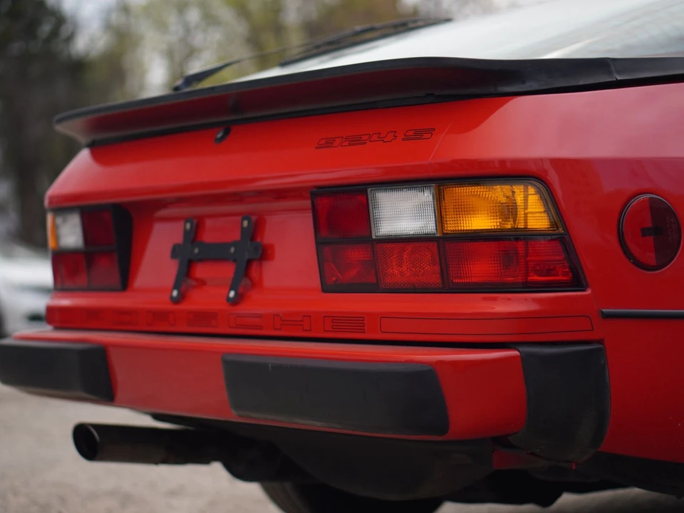 1987 Porsche 924 S - Image 20 of 31