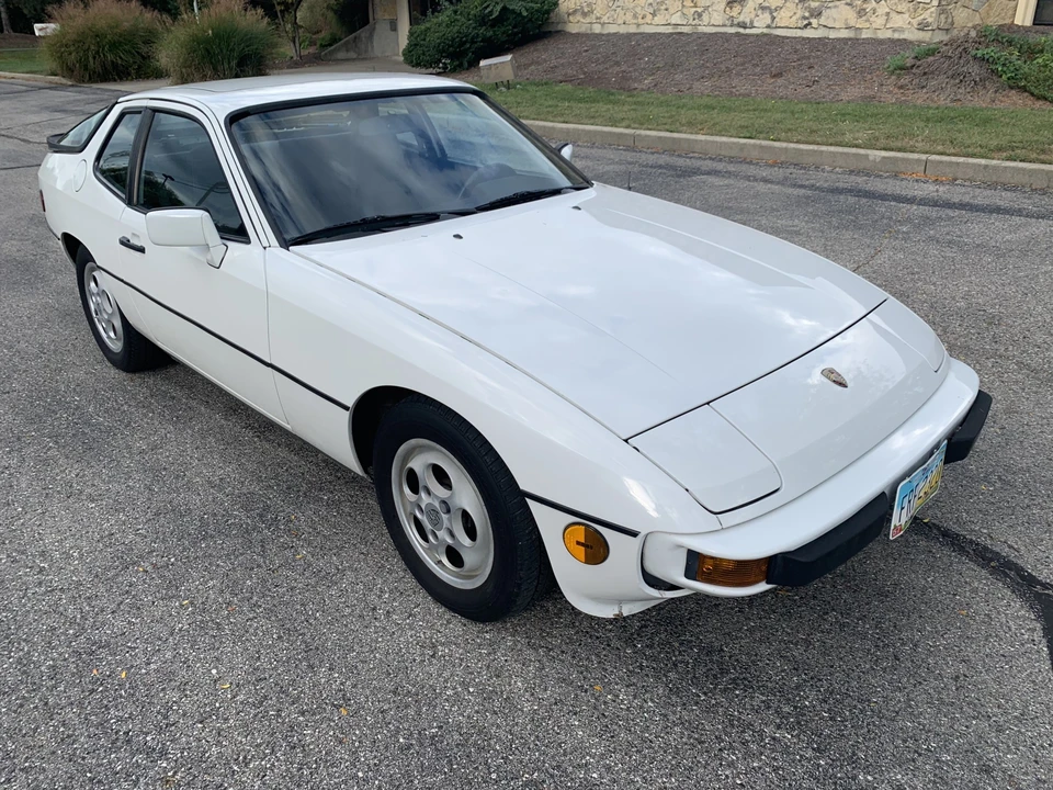 1987 Porsche 924 S - Image 5 of 31