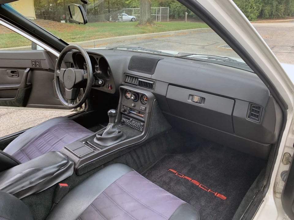 1987 Porsche 924 S - Image 21 of 31