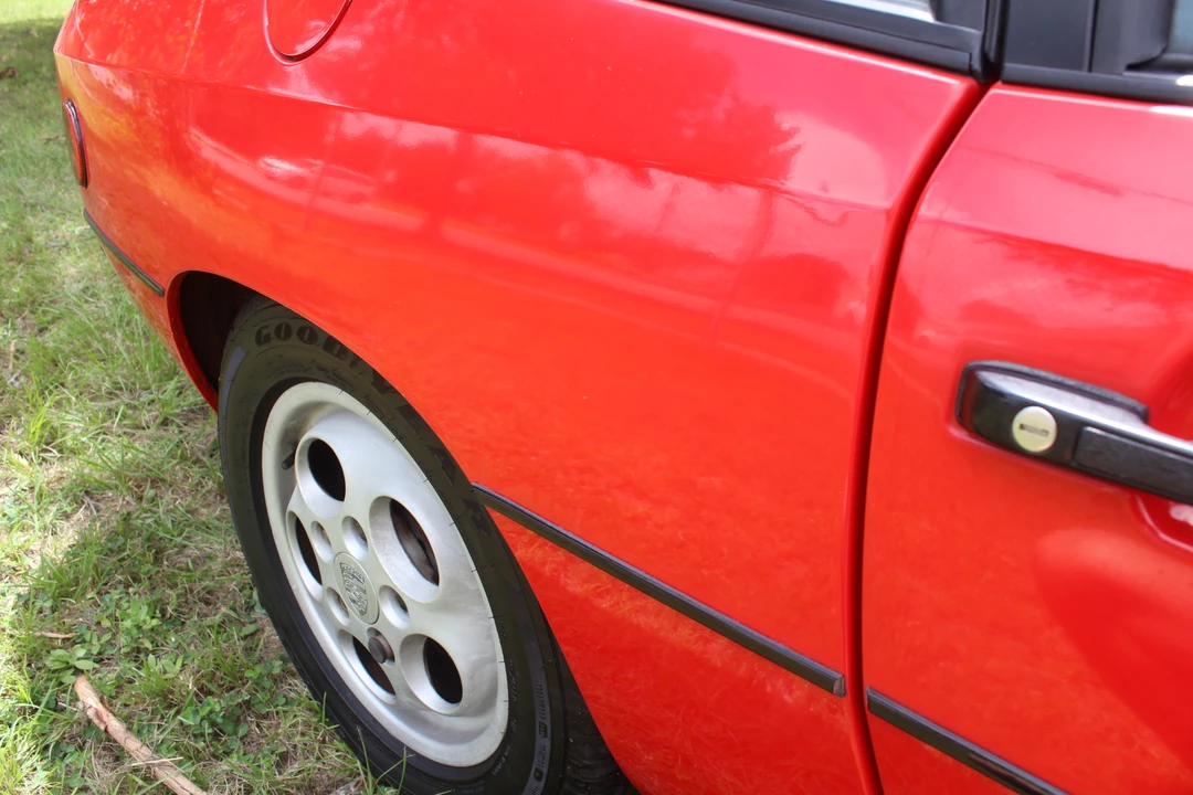 1987 Porsche 924 S - Image 13 of 31