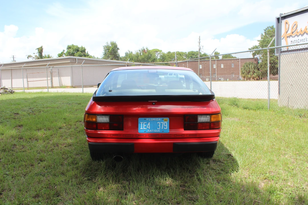 1987 Porsche 924 S - Image 6 of 31