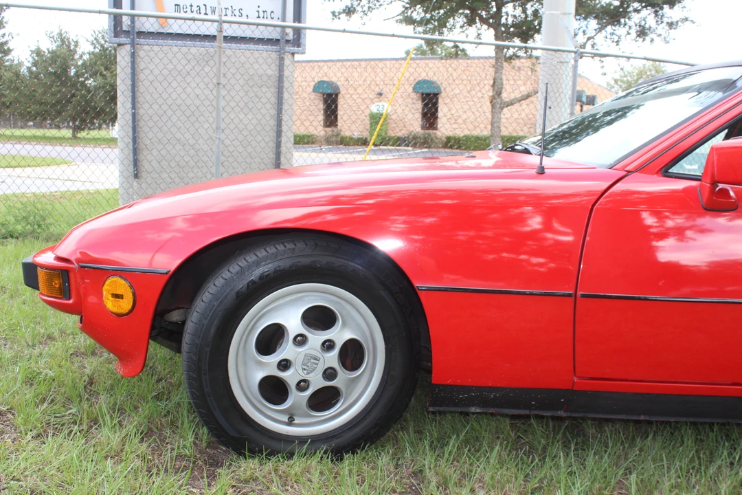 1987 Porsche 924 S - Image 7 of 31