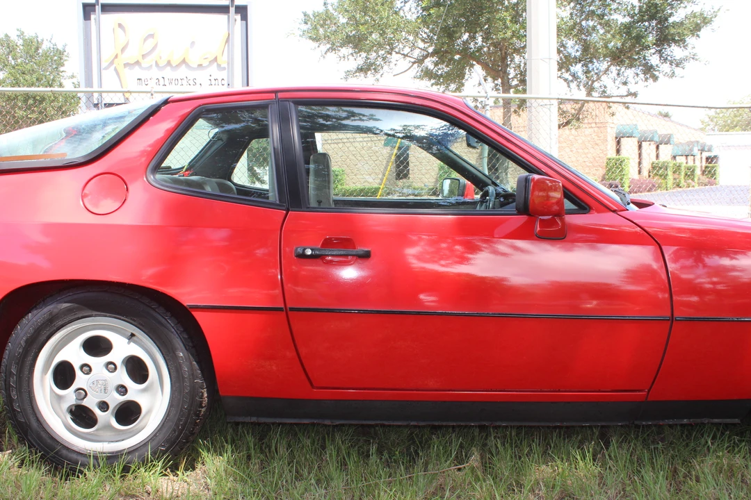 1987 Porsche 924 S - Image 11 of 31