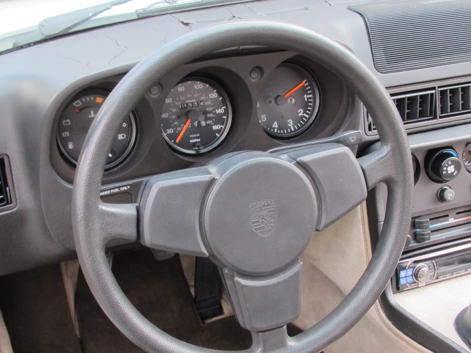 1987 Porsche 924 S - Image 27 of 31