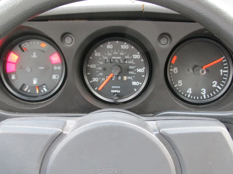1987 Porsche 924 S - Image 28 of 31