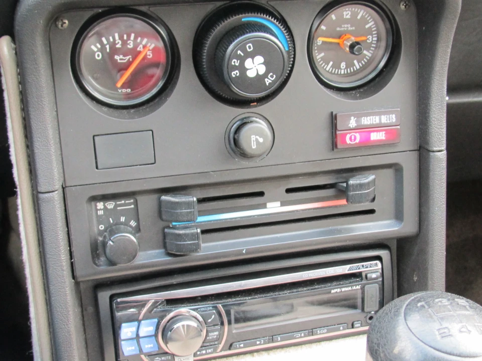 1987 Porsche 924 S - Image 29 of 31