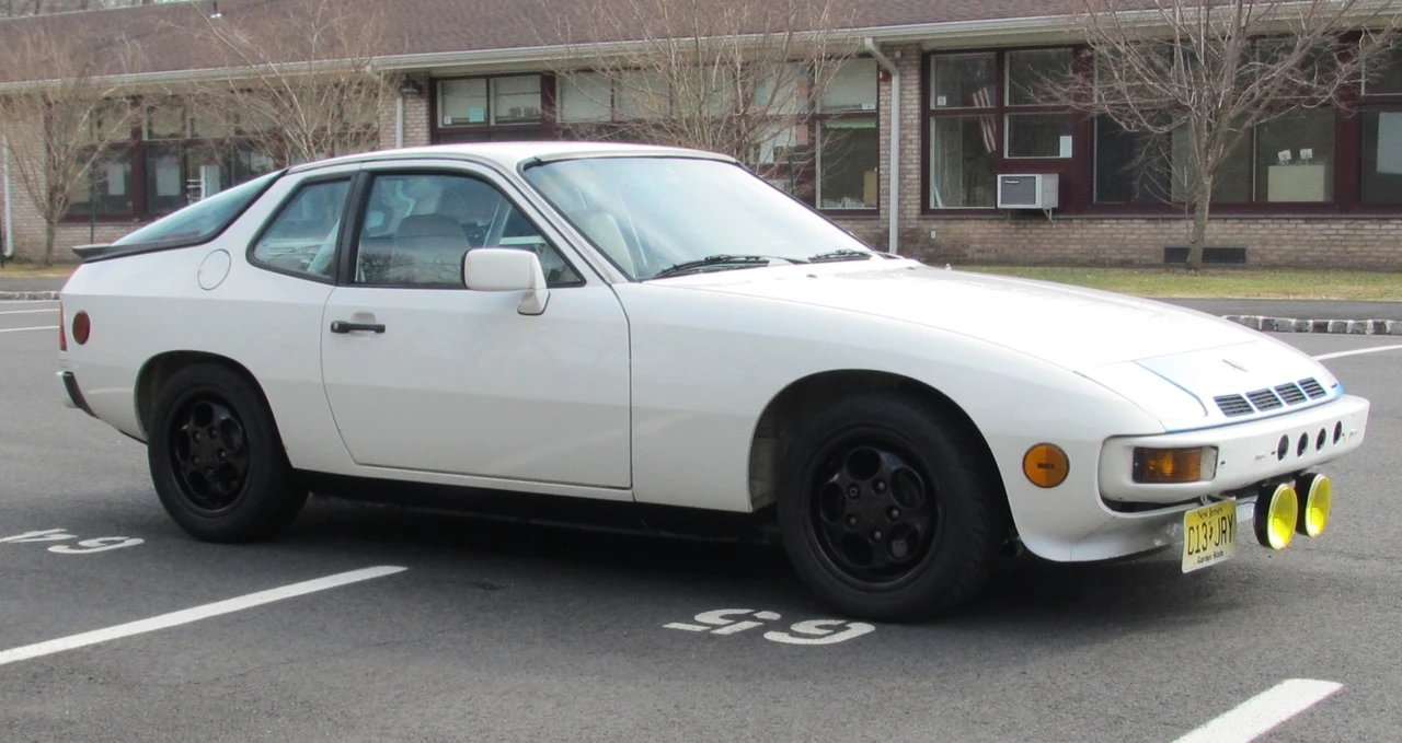 1987 Porsche 924 S - Image 4 of 31