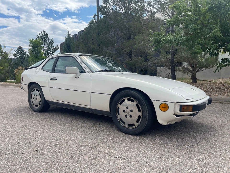 1987 Porsche 924 S - Image 8 of 24