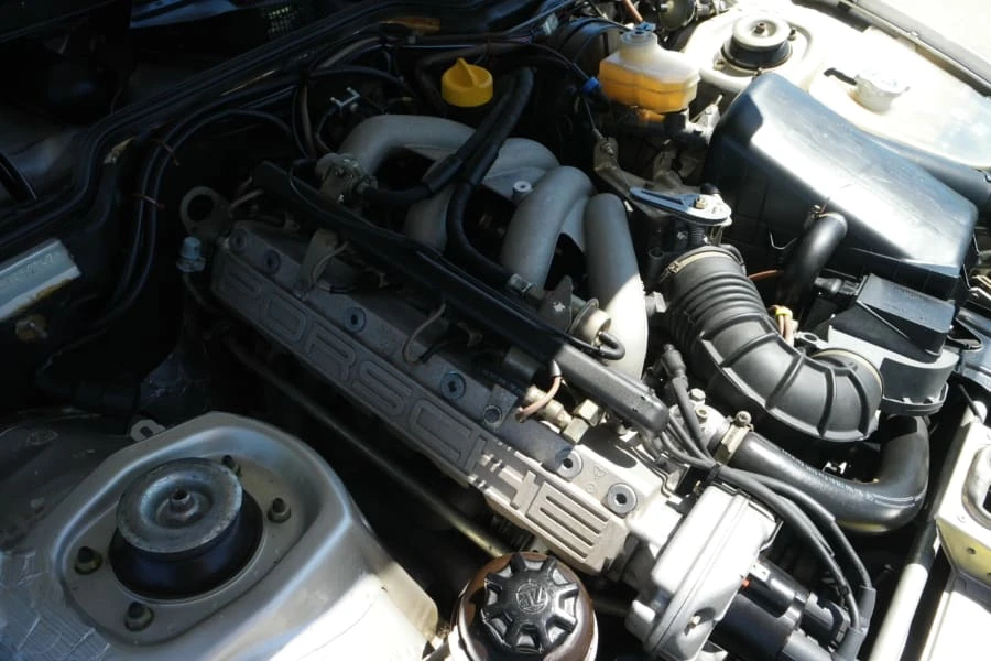 1987 Porsche 924 S - Image 6 of 7
