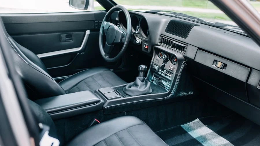 1987 Porsche 924 S - Image 5 of 12