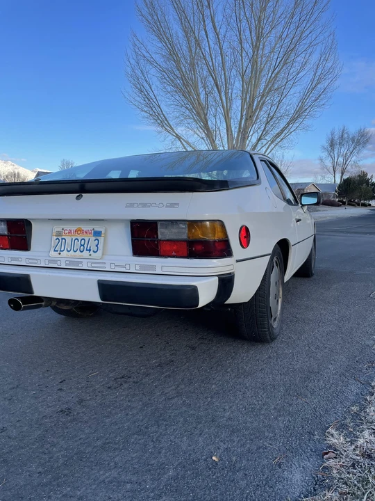 1987 Porsche 924 S - Image 9 of 31