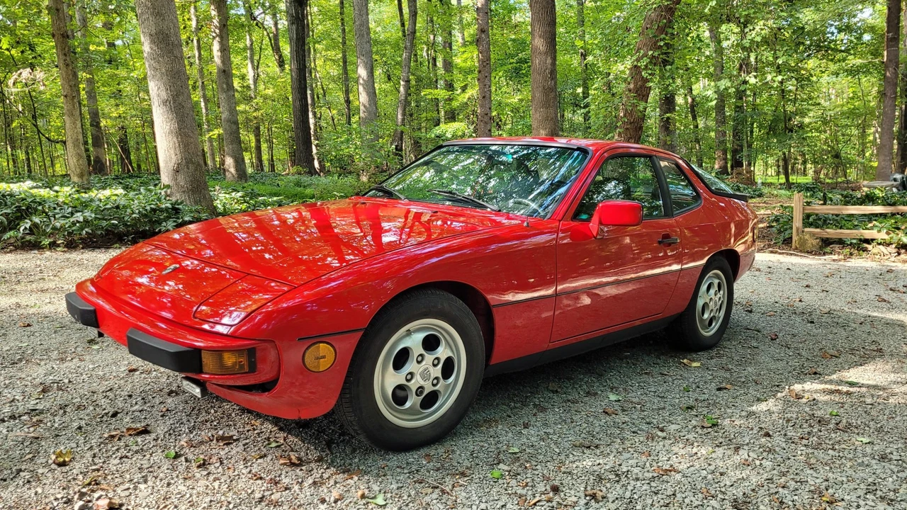1987 Porsche 924 S - Image 5 of 31