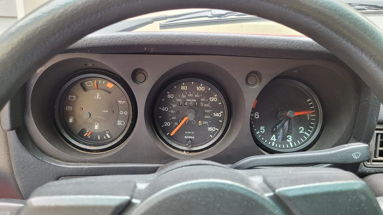 1987 Porsche 924 S - Image 30 of 31