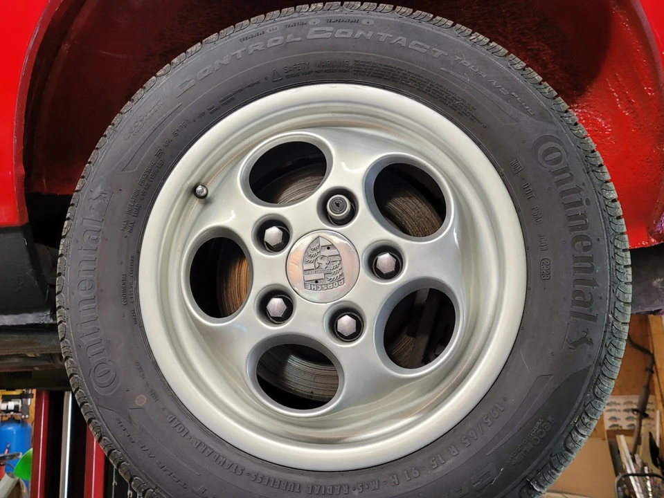 1987 Porsche 924 S - Image 21 of 31