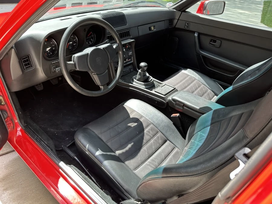 1987 Porsche 924 S - Image 9 of 16