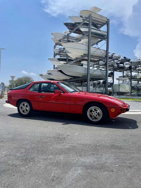 1987 Porsche 924 S - Image 9 of 31