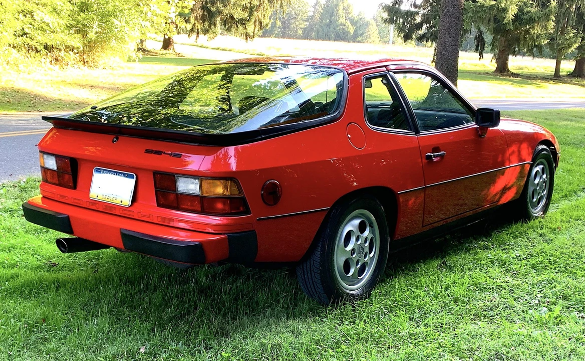 1987 Porsche 924 S - Image 11 of 31