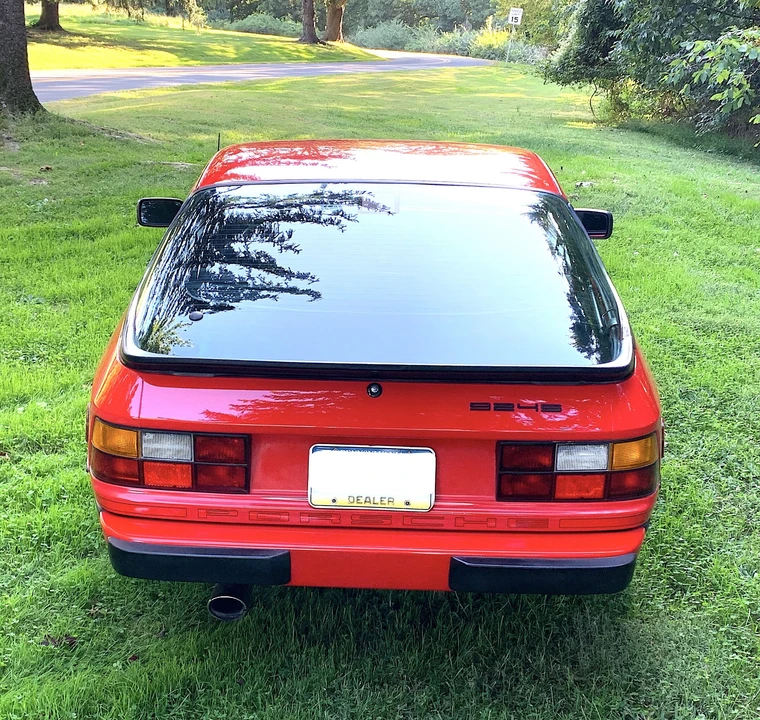1987 Porsche 924 S - Image 8 of 31