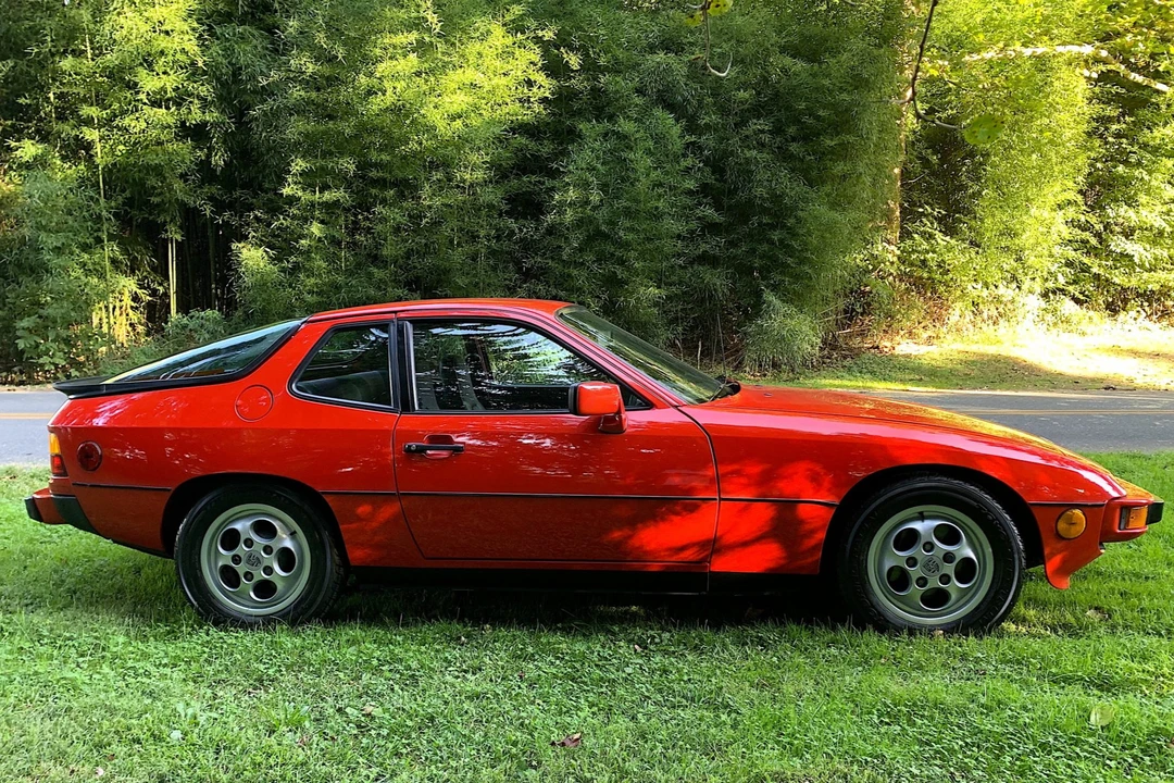 1987 Porsche 924 S - Image 13 of 31