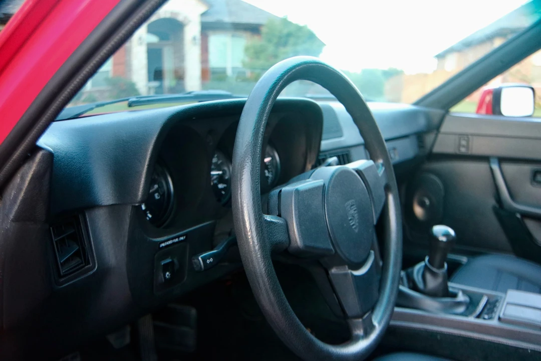 1987 Porsche 924 S - Image 24 of 31