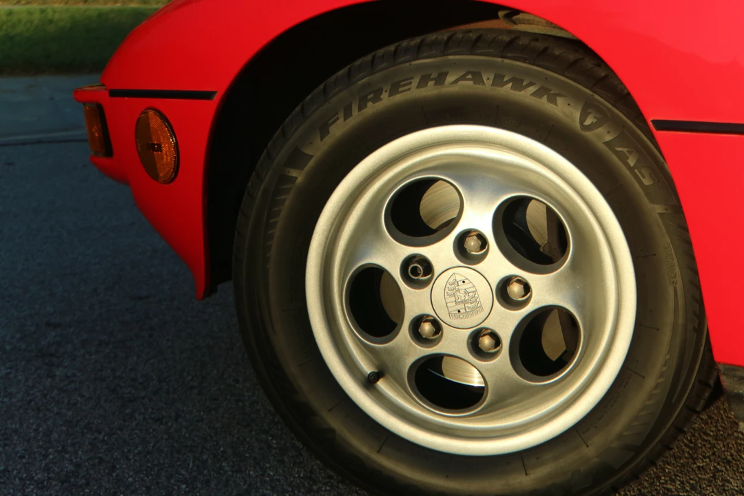 1987 Porsche 924 S - Image 21 of 31