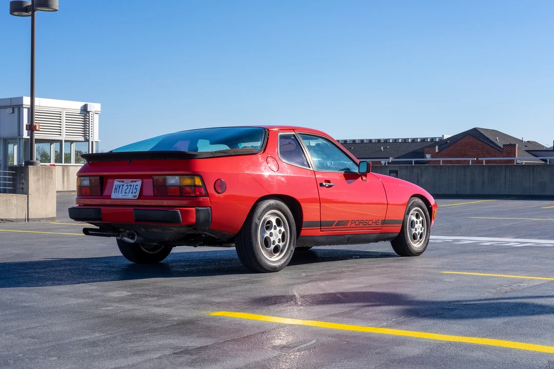 1987 Porsche 924 S - Image 10 of 31