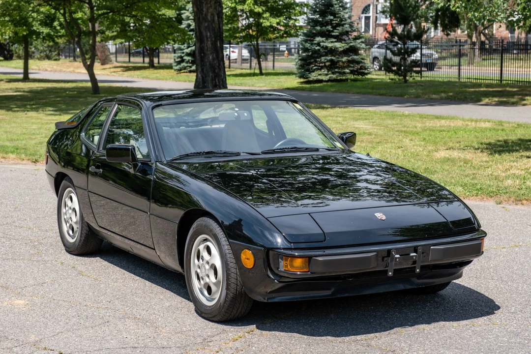 1987 Porsche 924 S - Image 7 of 31